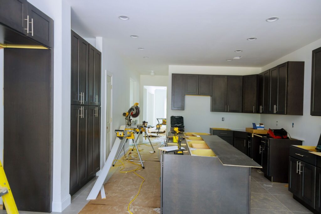 Maximizing Space with Professional Kitchen Contractors